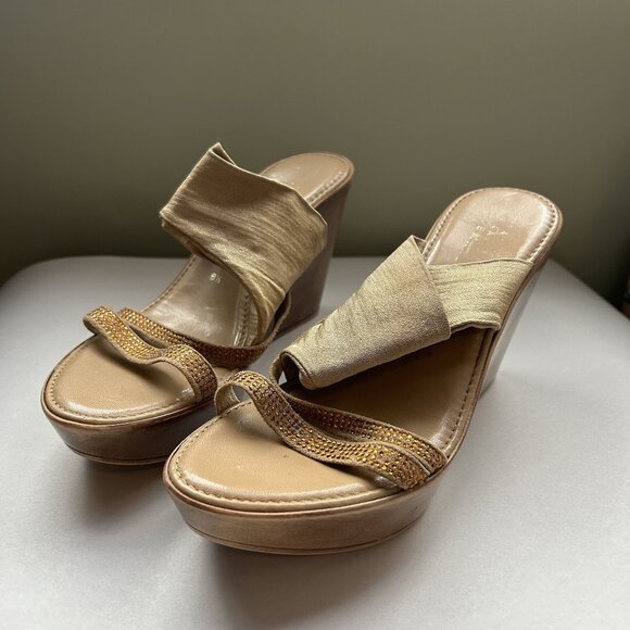 Embellished Platform Wedge Heel Wedges Sandals Women's Size 7.5** - Picture 2 of 8